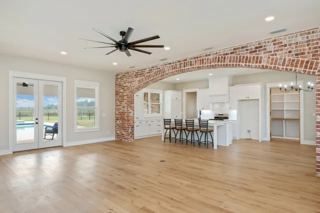 $599,900 | 5800-block Pineforest Drive, Crestview, FL 32539