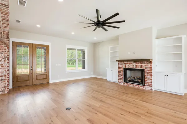 $599,900 | 5800-block Pineforest Drive, Crestview, FL 32539