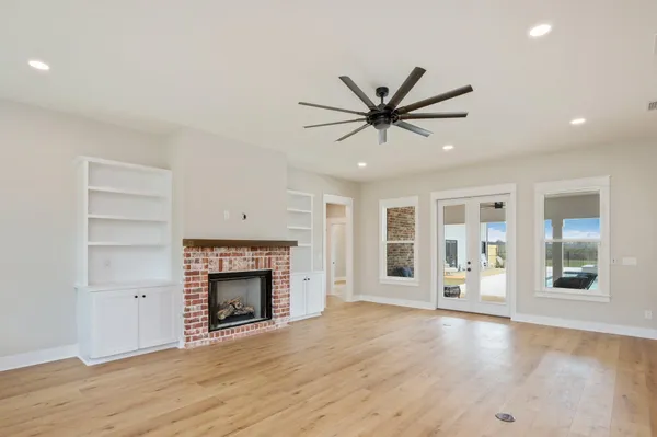 $599,900 | 5800-block Pineforest Drive, Crestview, FL 32539