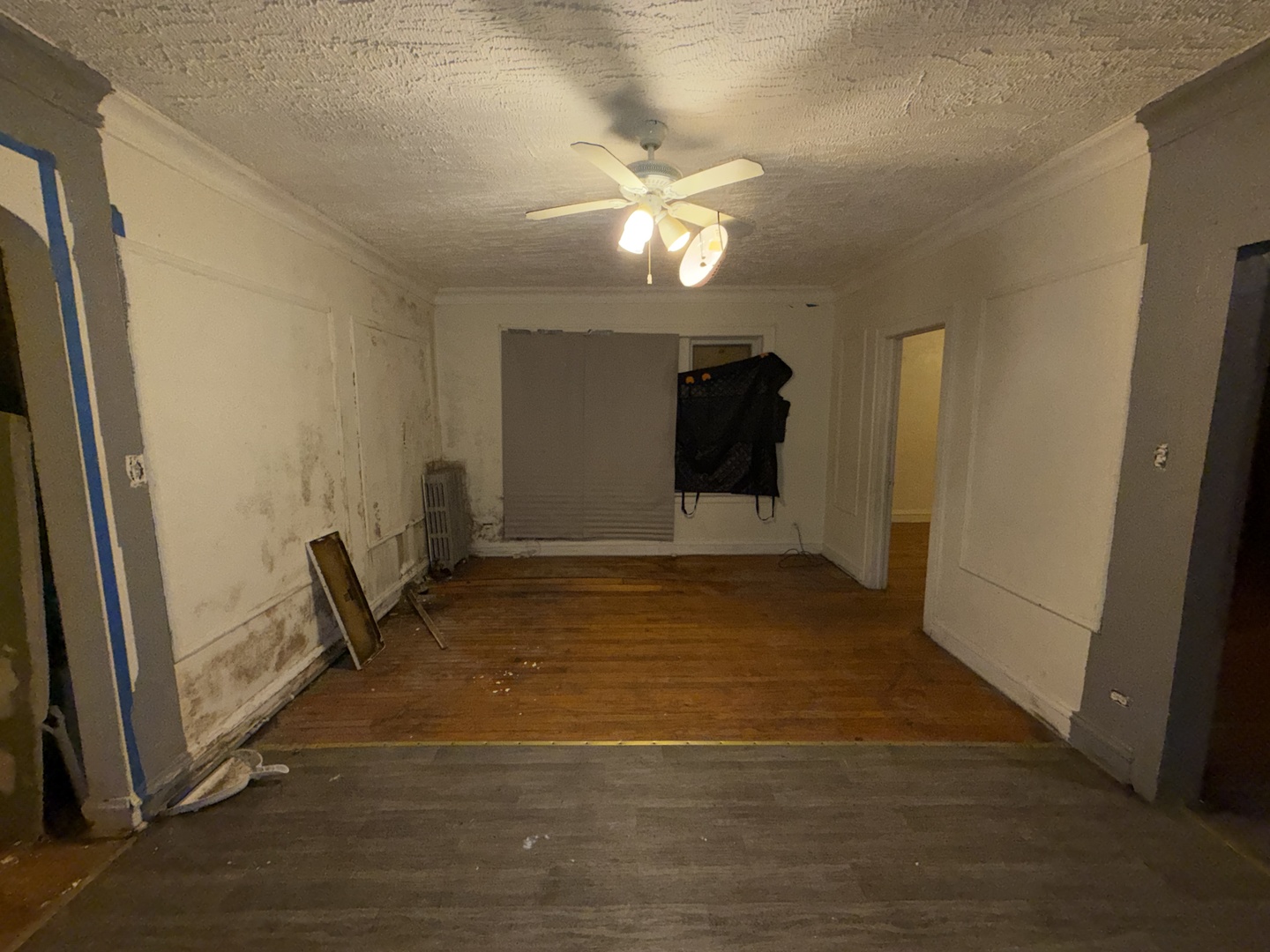 7816 South Phillips Avenue Chicago, IL 60649 - Photo 6 of 35