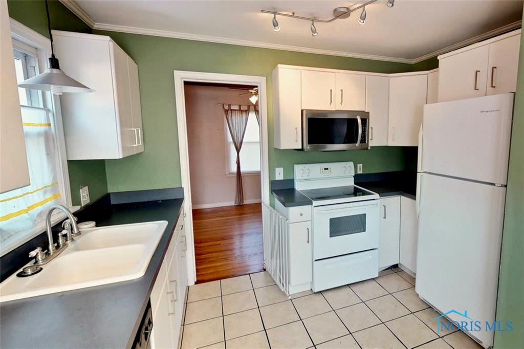 3613 Bellevue Road Toledo, OH 43613 - Photo 9 of 33 Gallery Image 9