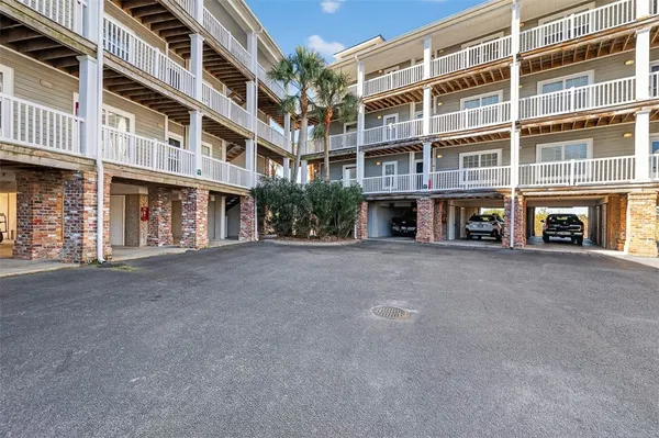 $399,900 | 91 Screven Street, Unit 110, Darien, GA 31305