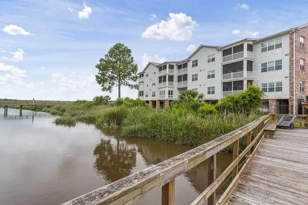 $399,900 | 91 Screven Street, Unit 110, Darien, GA 31305