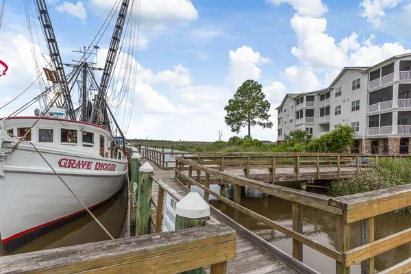 $399,900 | 91 Screven Street, Unit 110, Darien, GA 31305