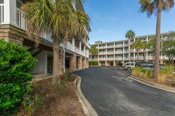$399,900 | 91 Screven Street, Unit 110, Darien, GA 31305