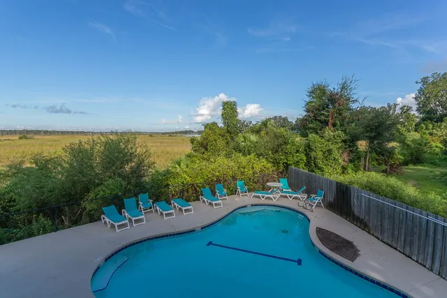 $399,900 | 91 Screven Street, Darien, GA 31305