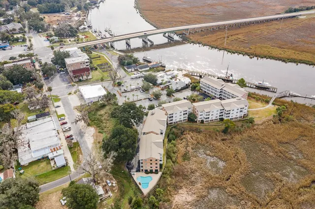 $399,900 | 91 Screven Street, Darien, GA 31305