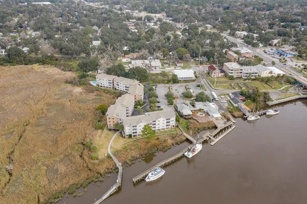 $399,900 | 91 Screven Street, Unit 110, Darien, GA 31305
