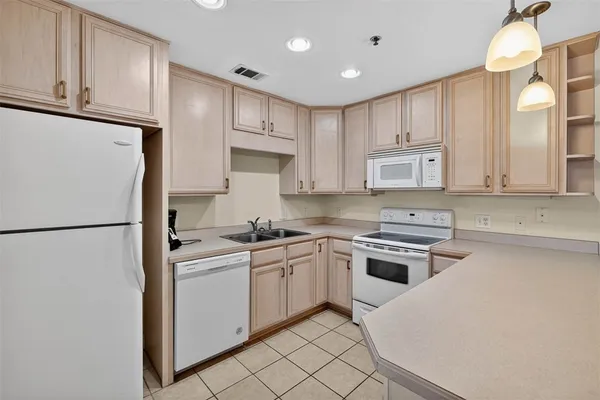 $399,900 | 91 Screven Street, Unit 110, Darien, GA 31305