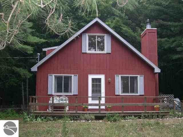 2552 West Trumbull Road Maple City, MI 49664 - Photo 1 of 6 1652566.JPG