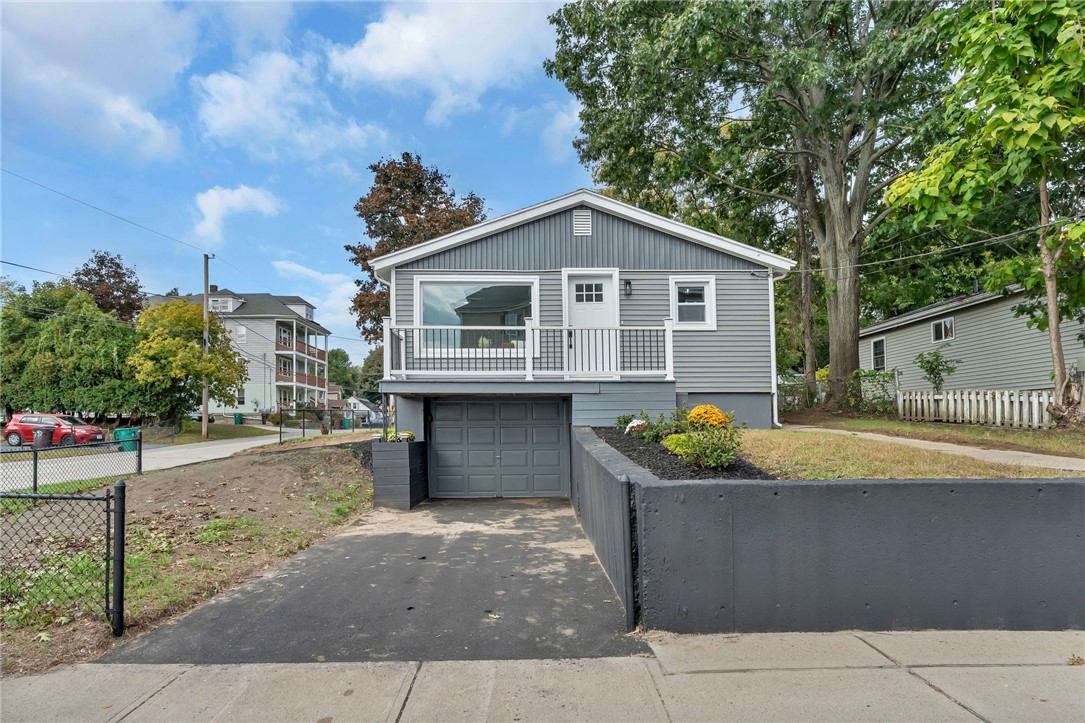 546 Robinson Street Woonsocket, RI 02895 - Photo 5 of 38 Gallery Image 5