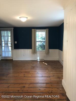 14 Old Mill Road Holmdel, NJ 07733 - Photo 3 of 12 8