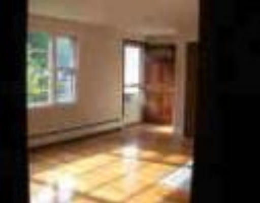 51 Kieran Road Reading, MA 01867 - Photo 2 of 5 Gallery Image 2