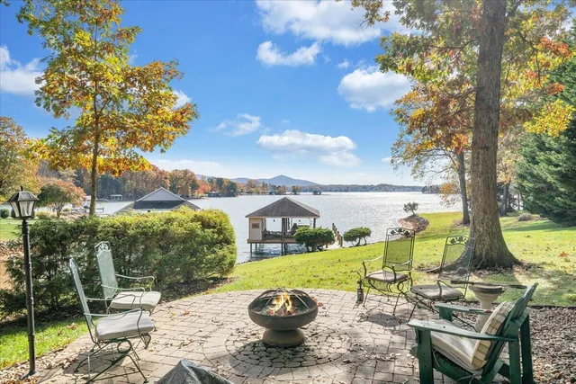 $1,949,900 | 190 Tranquility Road, Moneta, VA 24121