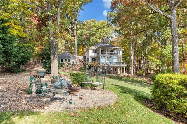 $1,949,900 | 190 Tranquility Road, Moneta, VA 24121