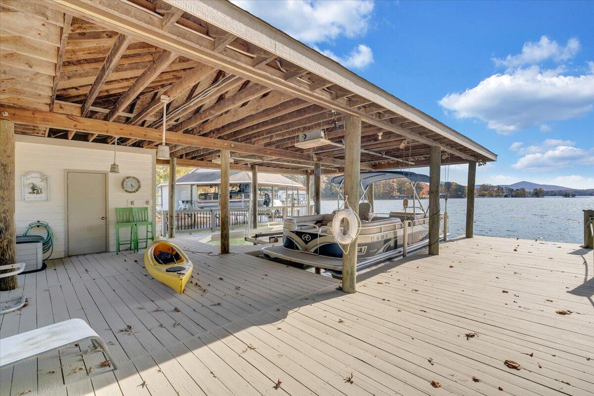 190 Tranquility Road Moneta, VA 24121 - Photo 117 of 170 117-MIB07948