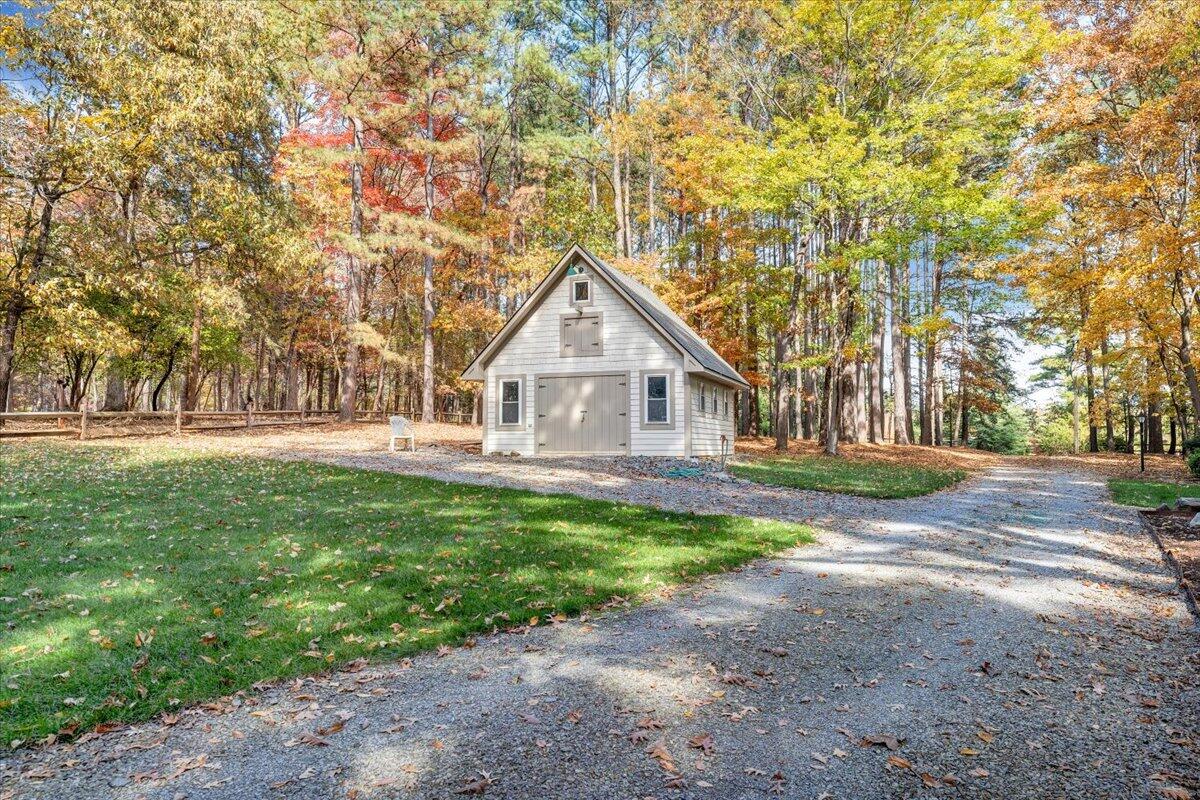 190 Tranquility Road Moneta, VA 24121 - Photo 128 of 170 a front view of house with yard and green space