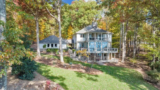 $1,949,900 | 190 Tranquility Road, Moneta, VA 24121