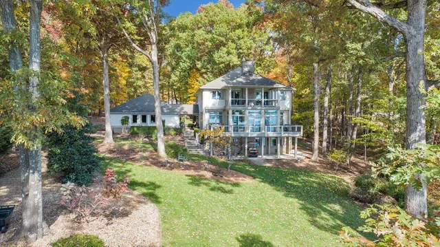 $1,949,900 | 190 Tranquility Road, Moneta, VA 24121