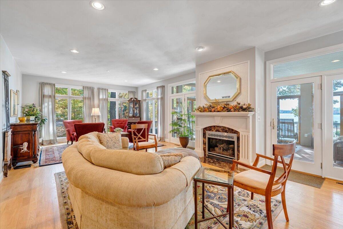 190 Tranquility Road Moneta, VA 24121 - Photo 14 of 170 014-MIB07693