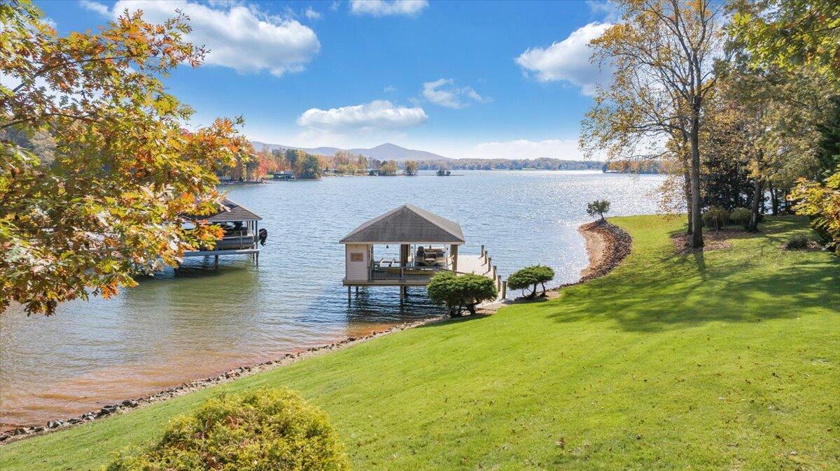 190 Tranquility Road Moneta, VA 24121 - Photo 142 of 170 142-DJI_20251106012139_0126_D