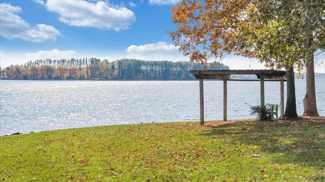 $1,949,900 | 190 Tranquility Road, Moneta, VA 24121