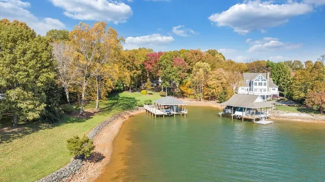 $1,949,900 | 190 Tranquility Road, Moneta, VA 24121