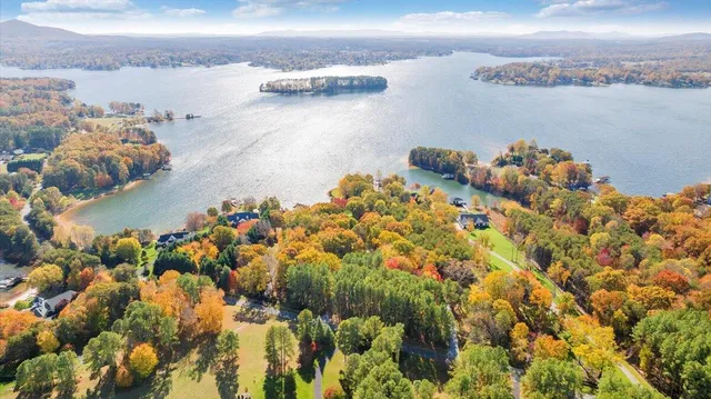 $1,949,900 | 190 Tranquility Road, Moneta, VA 24121