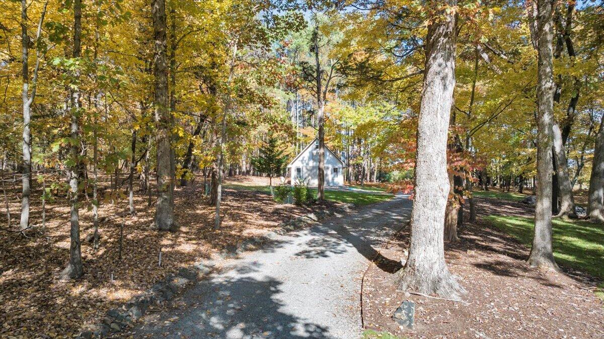 190 Tranquility Road Moneta, VA 24121 - Photo 169 of 170 169-DJI_20251106013929_0181_D