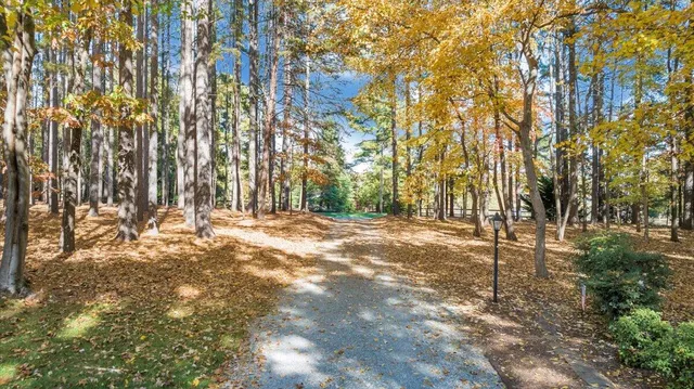 $1,949,900 | 190 Tranquility Road, Moneta, VA 24121