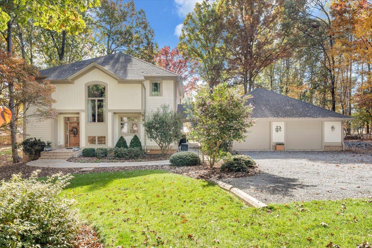 190 Tranquility Road Moneta, VA 24121 - Photo 5 of 170 005-MIB07969