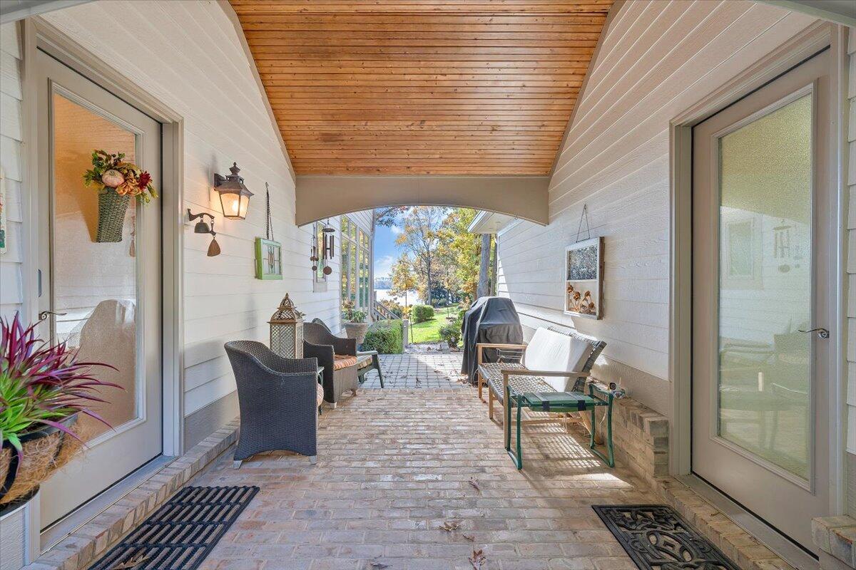 190 Tranquility Road Moneta, VA 24121 - Photo 98 of 170 098-MIB07876