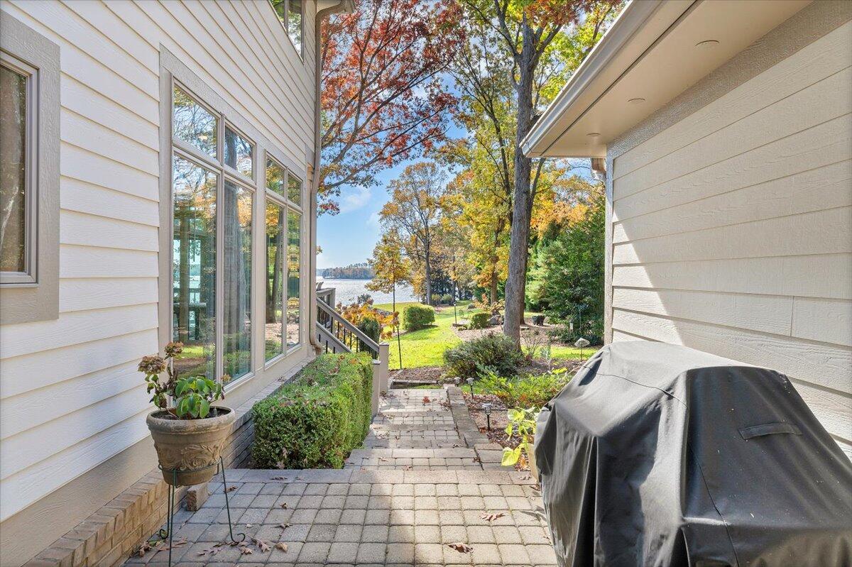 190 Tranquility Road Moneta, VA 24121 - Photo 99 of 170 099-MIB07882