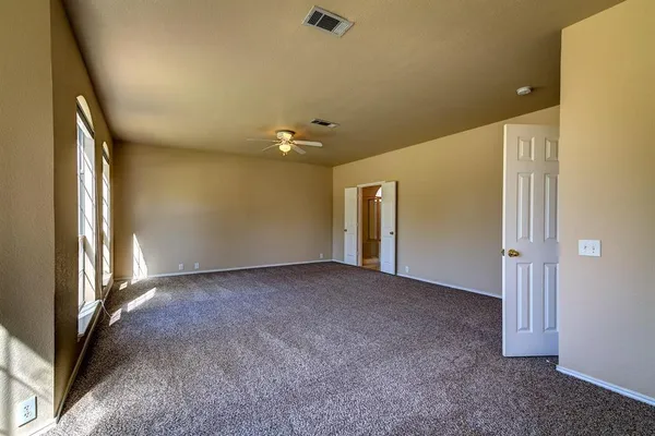 $2,350 | 7024 Jasper Drive, Plano, TX 75074
