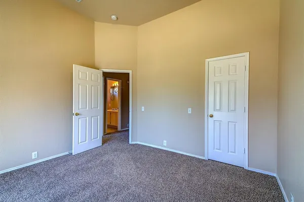 $2,350 | 7024 Jasper Drive, Plano, TX 75074