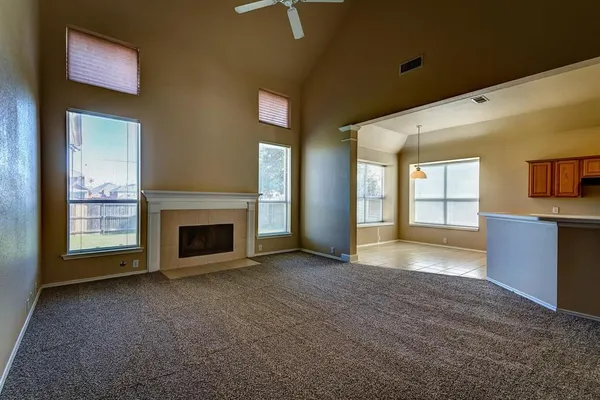 $2,350 | 7024 Jasper Drive, Plano, TX 75074