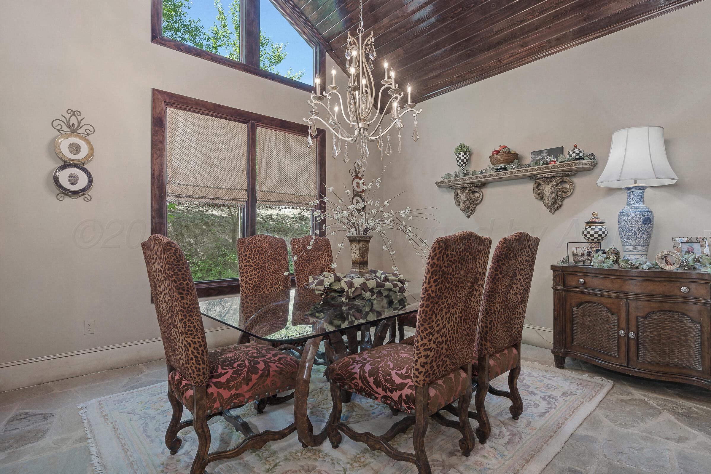 19430 Chaparral Road Canyon, TX 79015 - Photo 13 of 38 13-Dining Room