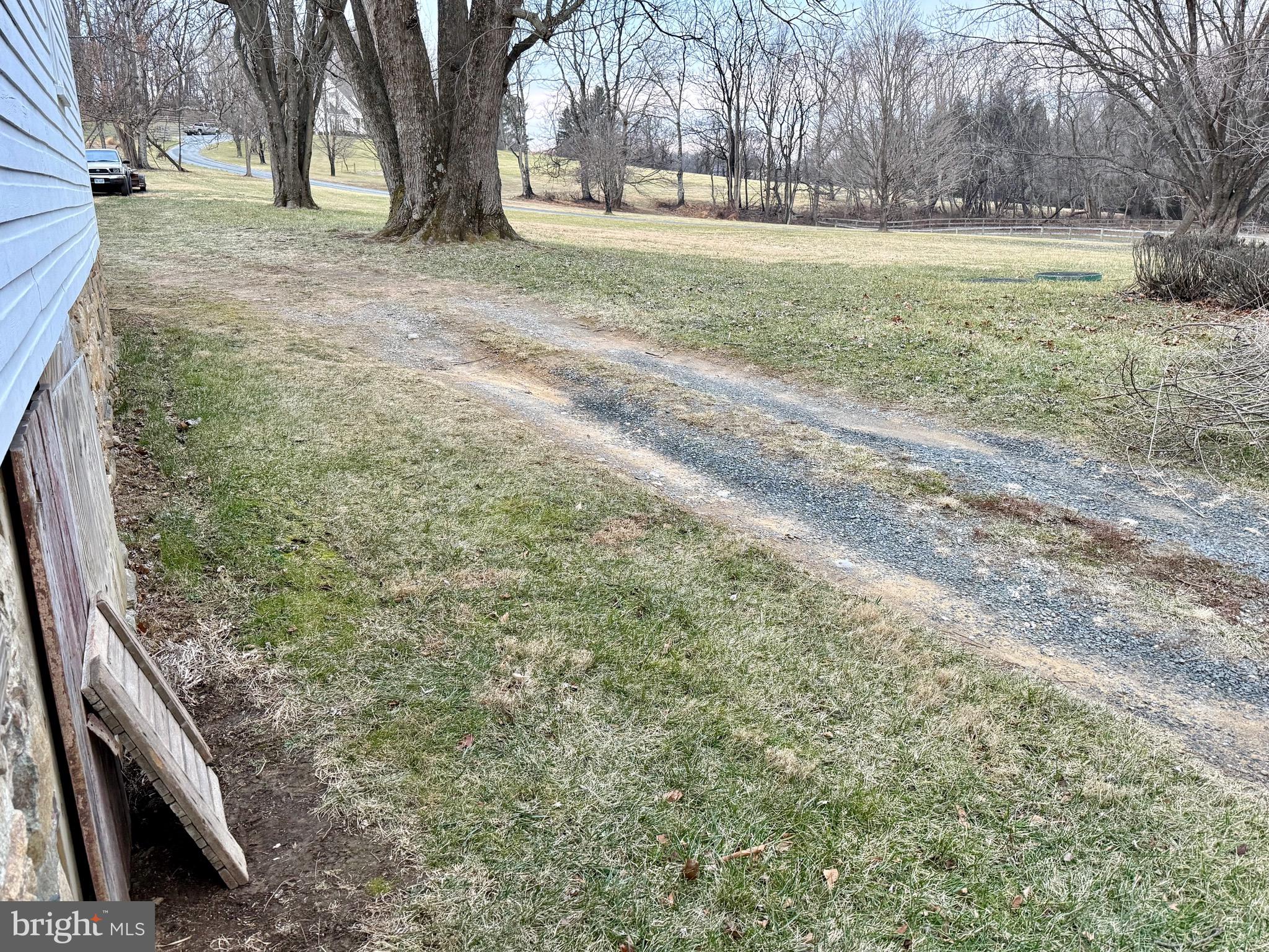 37611 Hughesville Road Purcellville, VA 20132 - Photo 11 of 37