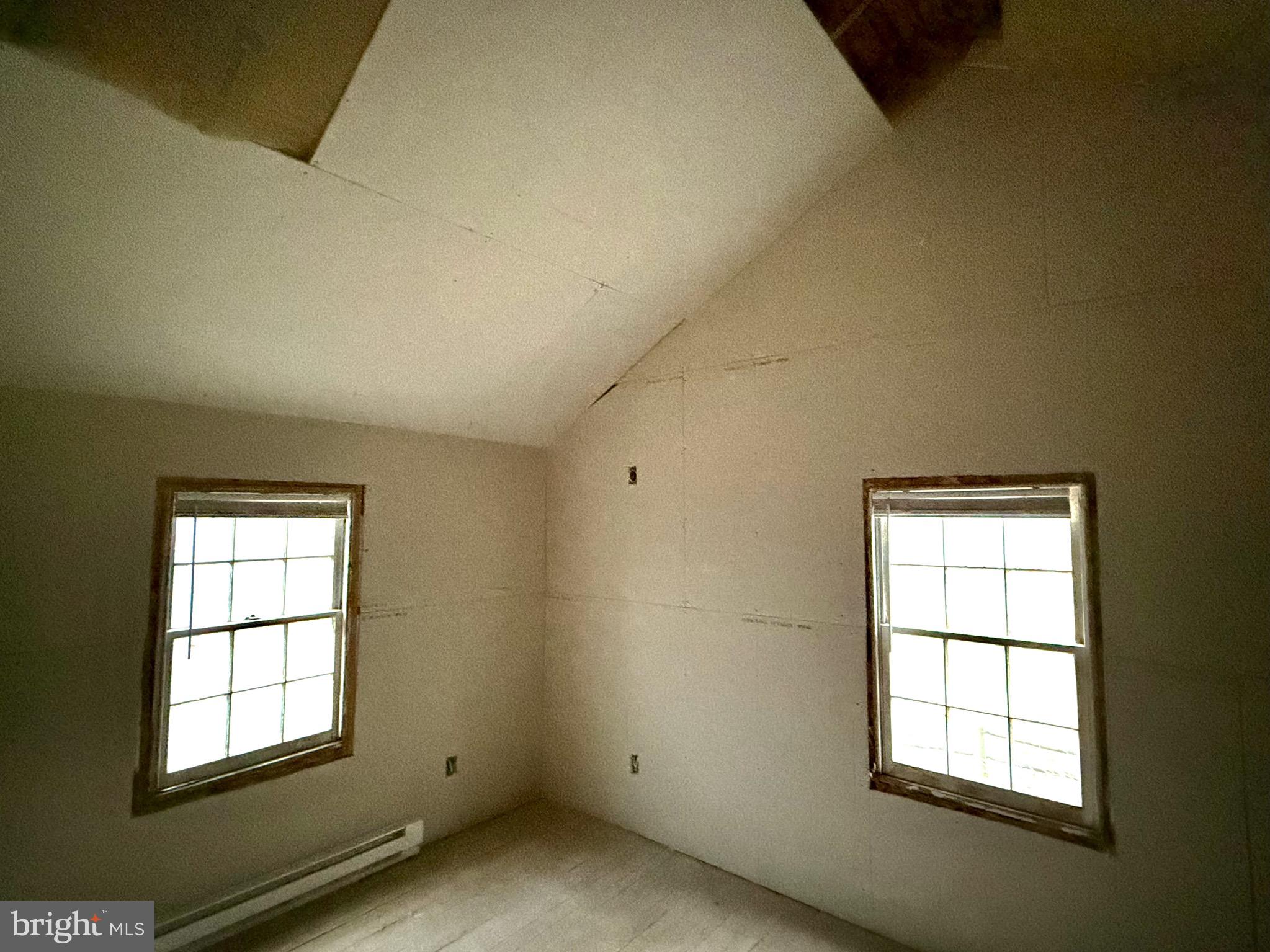 37611 Hughesville Road Purcellville, VA 20132 - Photo 27 of 37