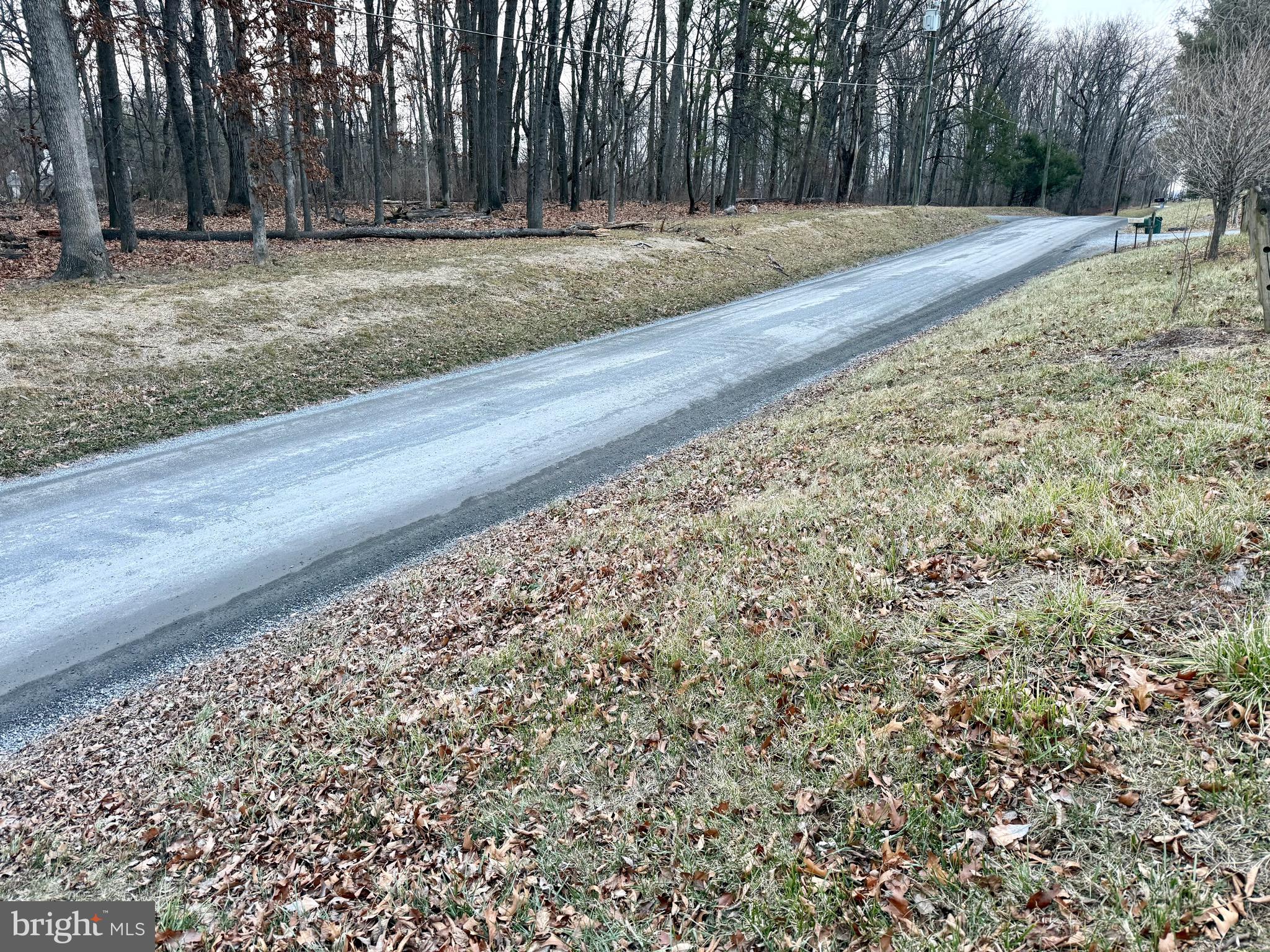 37611 Hughesville Road Purcellville, VA 20132 - Photo 10 of 37