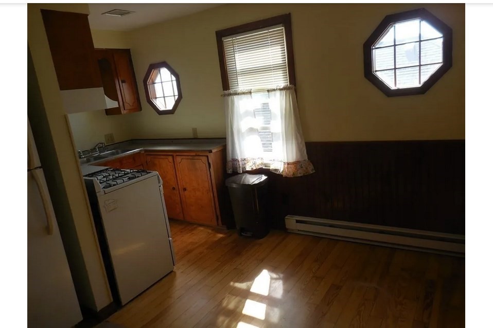 147 Jefferson Street Fall River, MA 02721 - Photo 3 of 6