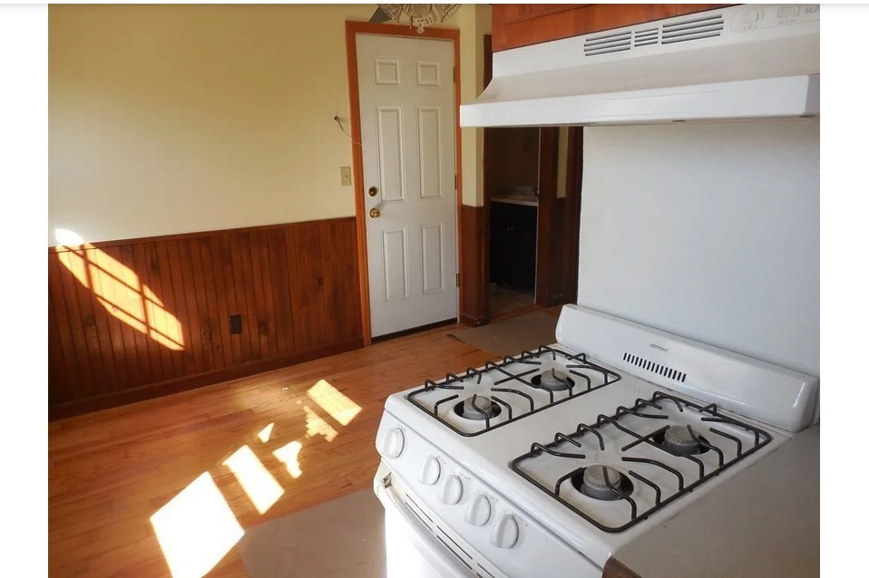 147 Jefferson Street Fall River, MA 02721 - Photo 4 of 6