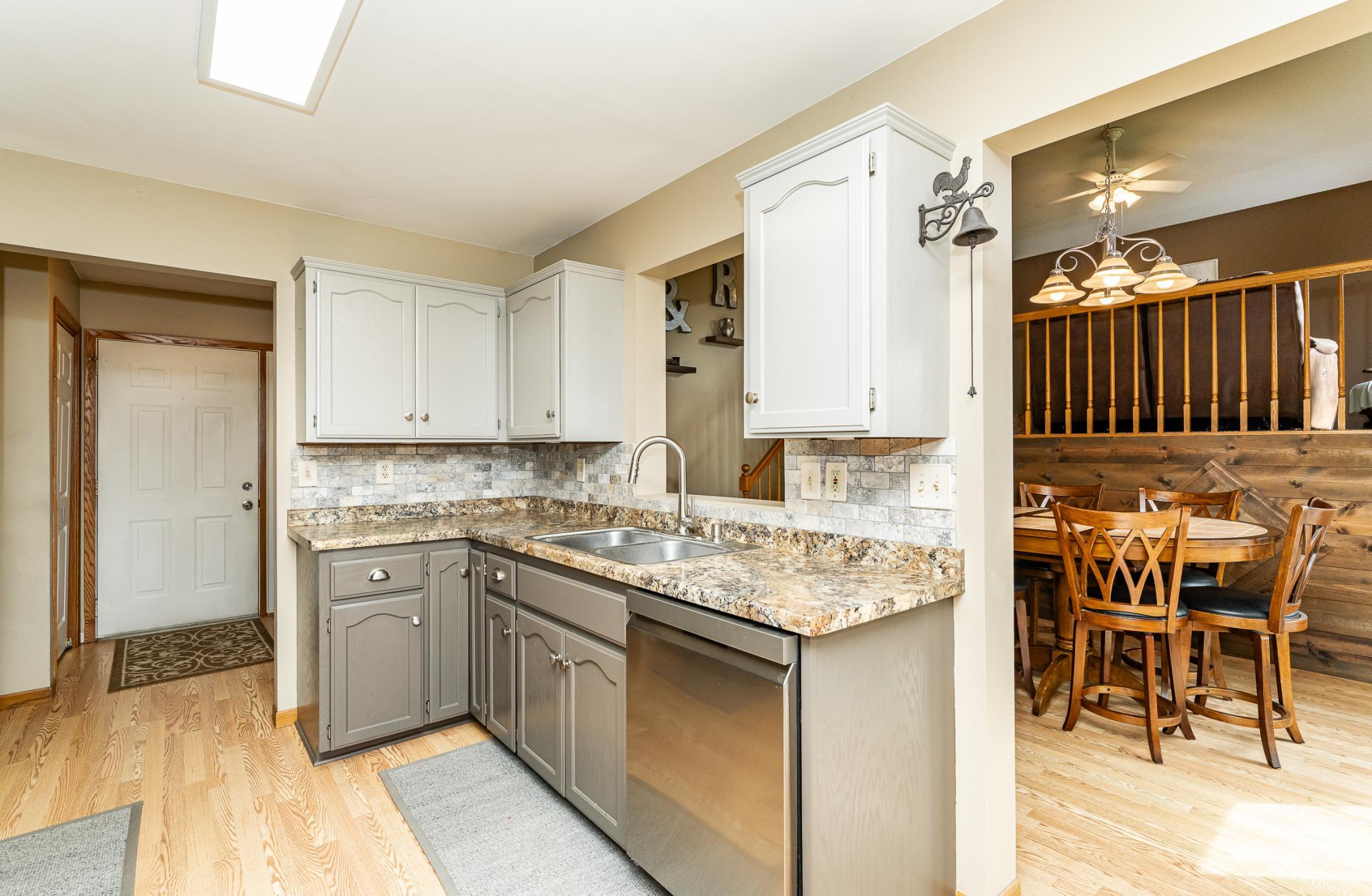 2424 60th Street Northwest Rochester, MN 55901 - Photo 11 of 40