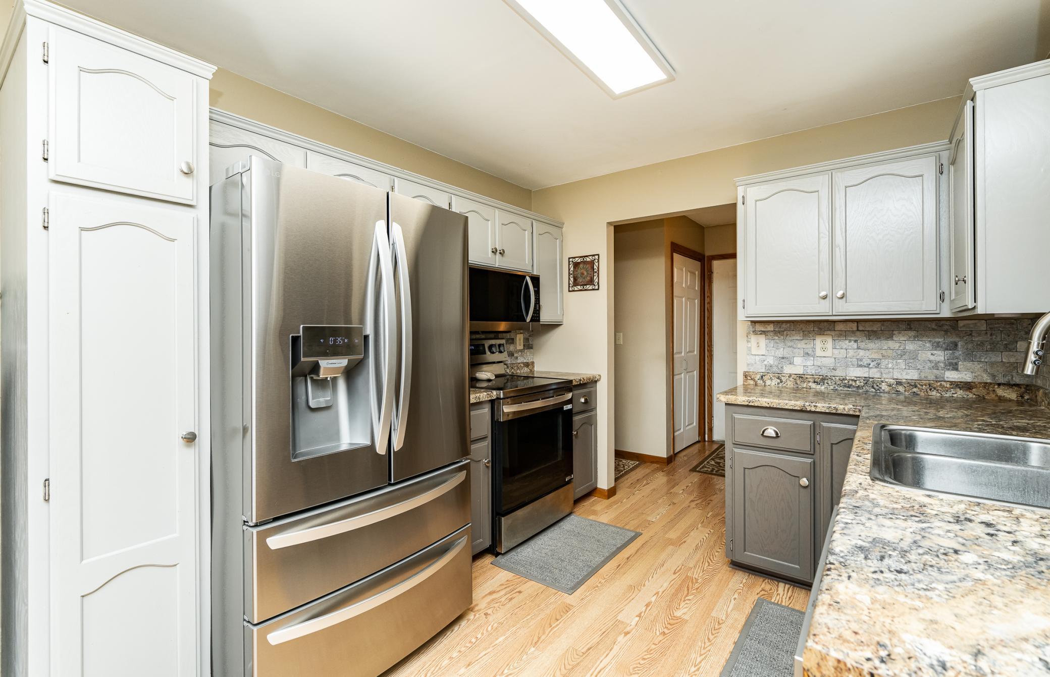 2424 60th Street Northwest Rochester, MN 55901 - Photo 12 of 40