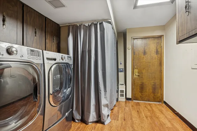 $350,000 | 7990 Garfield Avenue, Unit 14-3, Burr Ridge, IL 60527