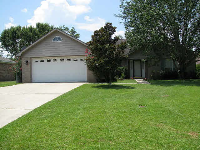 155 Pennbrooke Loop Foley, AL 36535 - Photo 1 of 32