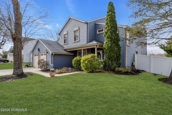 $675,000 | 41 Concord Circle, Howell, NJ 07731