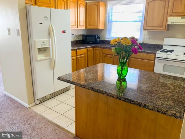 $1,900 | 7615 Algon Avenue, Philadelphia, PA 19111