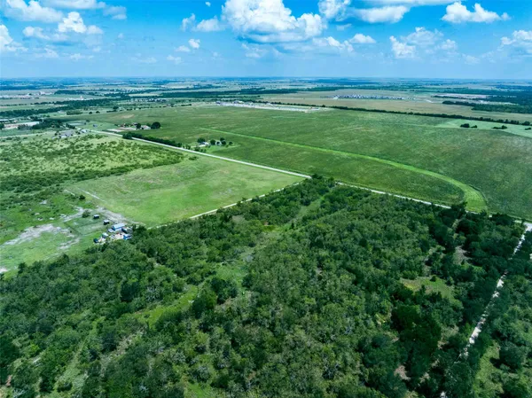 $390,000 | 17509 Albert Voelker Road, Elgin, TX 78621