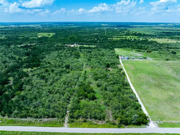 $390,000 | 17509 Albert Voelker Road, Elgin, TX 78621